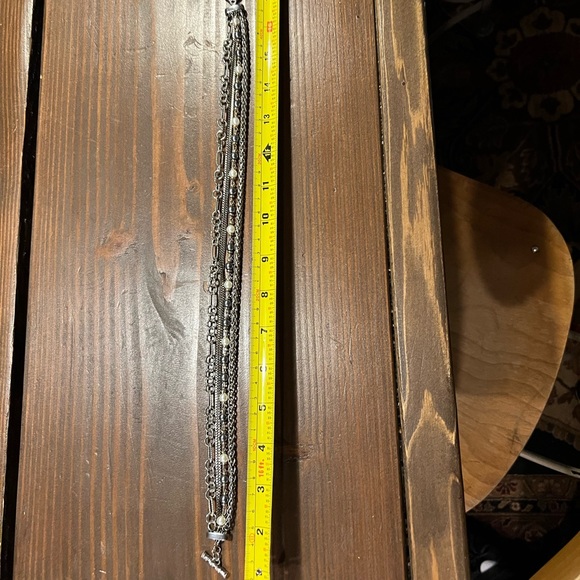 VINTAGE but- Very trendy 5 Strand choker silver tone- EUC - Picture 3 of 7